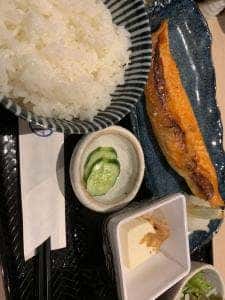 魚肴酒場 よし乃