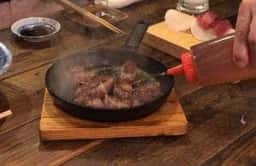 はーとんなか 蕨の居酒屋です