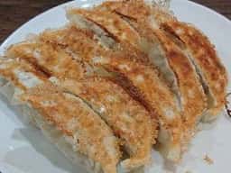 餃子の店 かめ