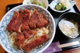 お食事処 かめや