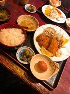 まどもあぜる