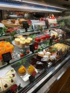 Point Pour Point 府庁前店