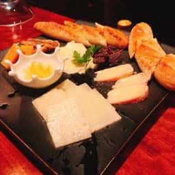 Wine Bar La Terre Rouge