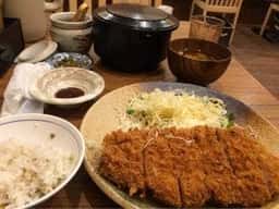 かつかつとんとん