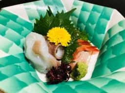 山乃尾 海遊亭
