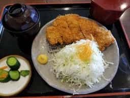 とん八 成沢店