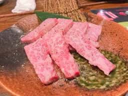 炭火焼肉いろり