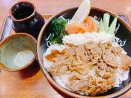 京屋そば店