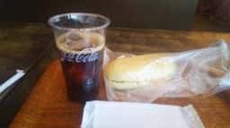 パン工房 バオバブの木