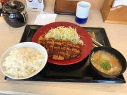 かつや 四日市河原田店