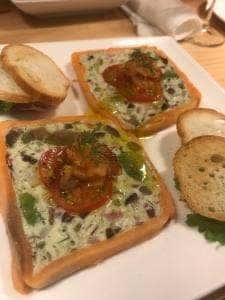 湯島ワンズラクレット 世界のチーズ酒場