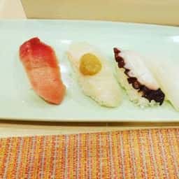 鮨かみやま