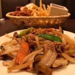 お鍋＆個室 お肉で宴会 新宿西口店