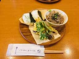 おに助