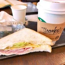 スターバックス コーヒー 蔦屋書店 武雄市図書館店