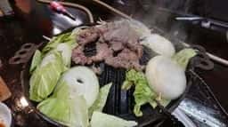 焼肉酒場 味源