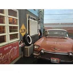 PEPPER'S DRIVE-IN