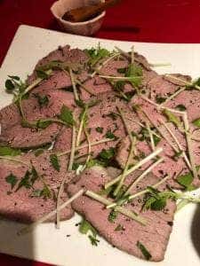 百坊