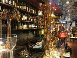 IRISH PUB Man in the Moon 東京・新橋店