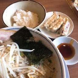 吉相 県庁前店