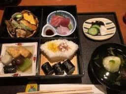 門