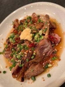 親鶏.鶏ホルモン 港屋