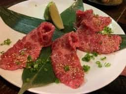 炭火焼肉 勇