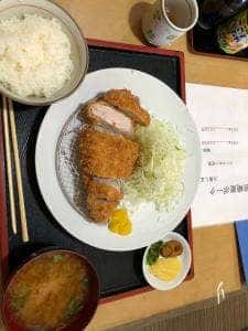 とんとん亭