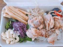 CHICKEN AND CHIPS