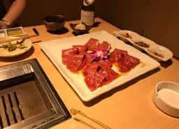焼肉 彩稟 離れ