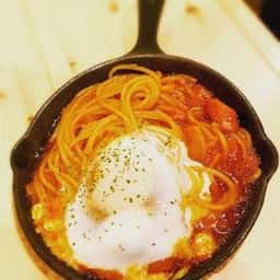 バル タパス