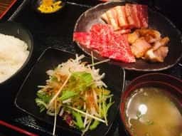 焼肉 蔵 富山飯野店