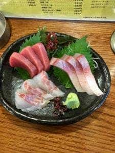 立ち呑み酒場 あきまる