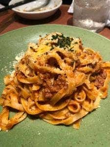 MEAT&WINE WINEHALL GLAMOUR 田町