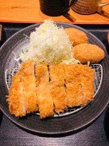 こだわり とんかつ 峯 高千穂通デパート前店