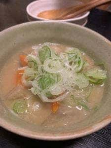 川