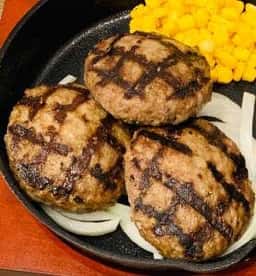 炭焼ステーキ BEEF IMPACT 旭川パワーズ店