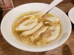 立ち呑み餃子 大笑