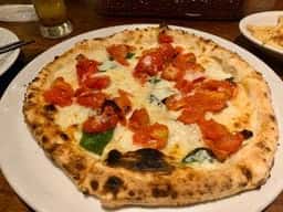 PIZZA SALVATORE CUOMO & GRILL 川崎店