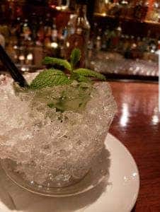 BAR 是空