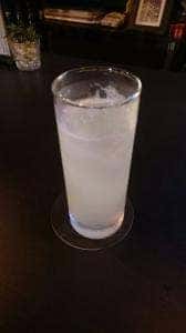 Bar 和海