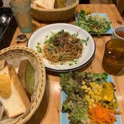 Green Bakery SALAD&TOAST プライムツリー赤池店