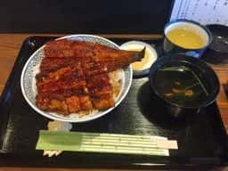 うなしげ