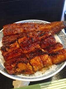 うなしげ