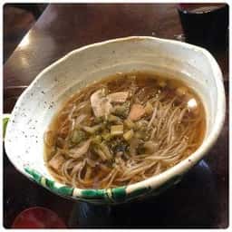 手打そばていしゃば
