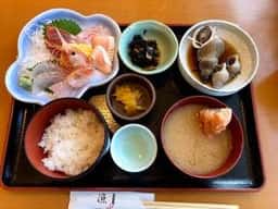 お食事処 漁火