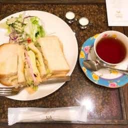 ぽえむ 本八幡北口店
