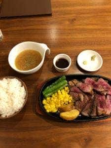 ビストロ Meat up 備前