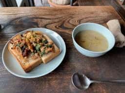 YUSHI CAFE
