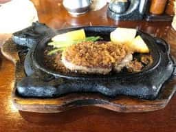 ステーキいづつや